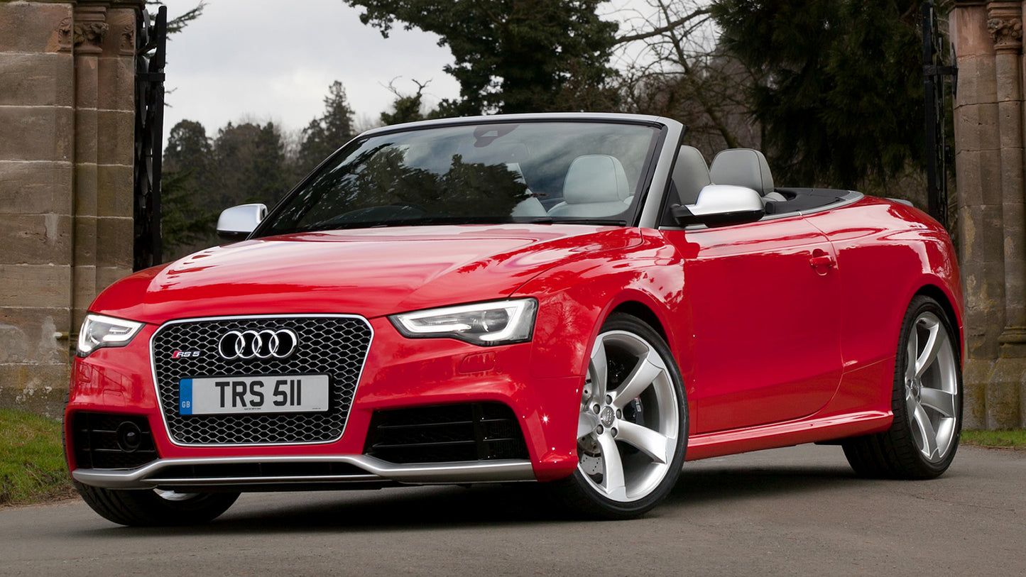 Audi Rs Cabriolet Uk Hd Art Keychain