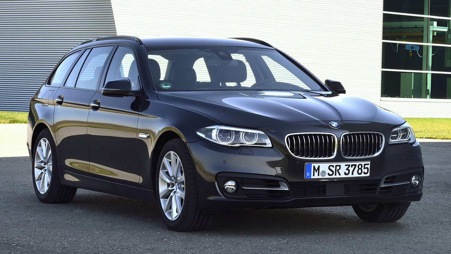 Bmw Series Touring Hd Art Keychain