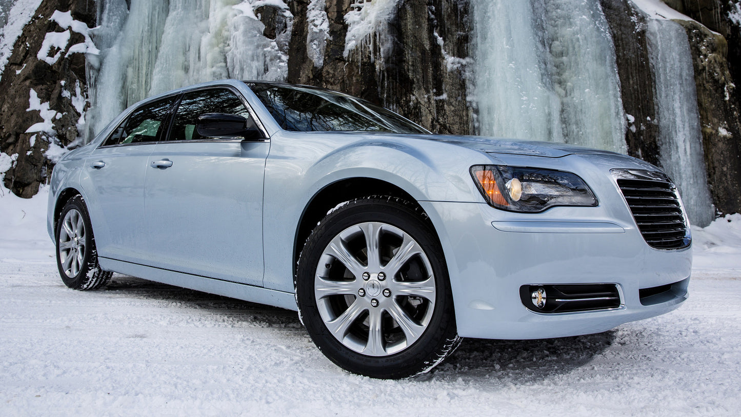 Chrysler Glacier Hd Art Keychain