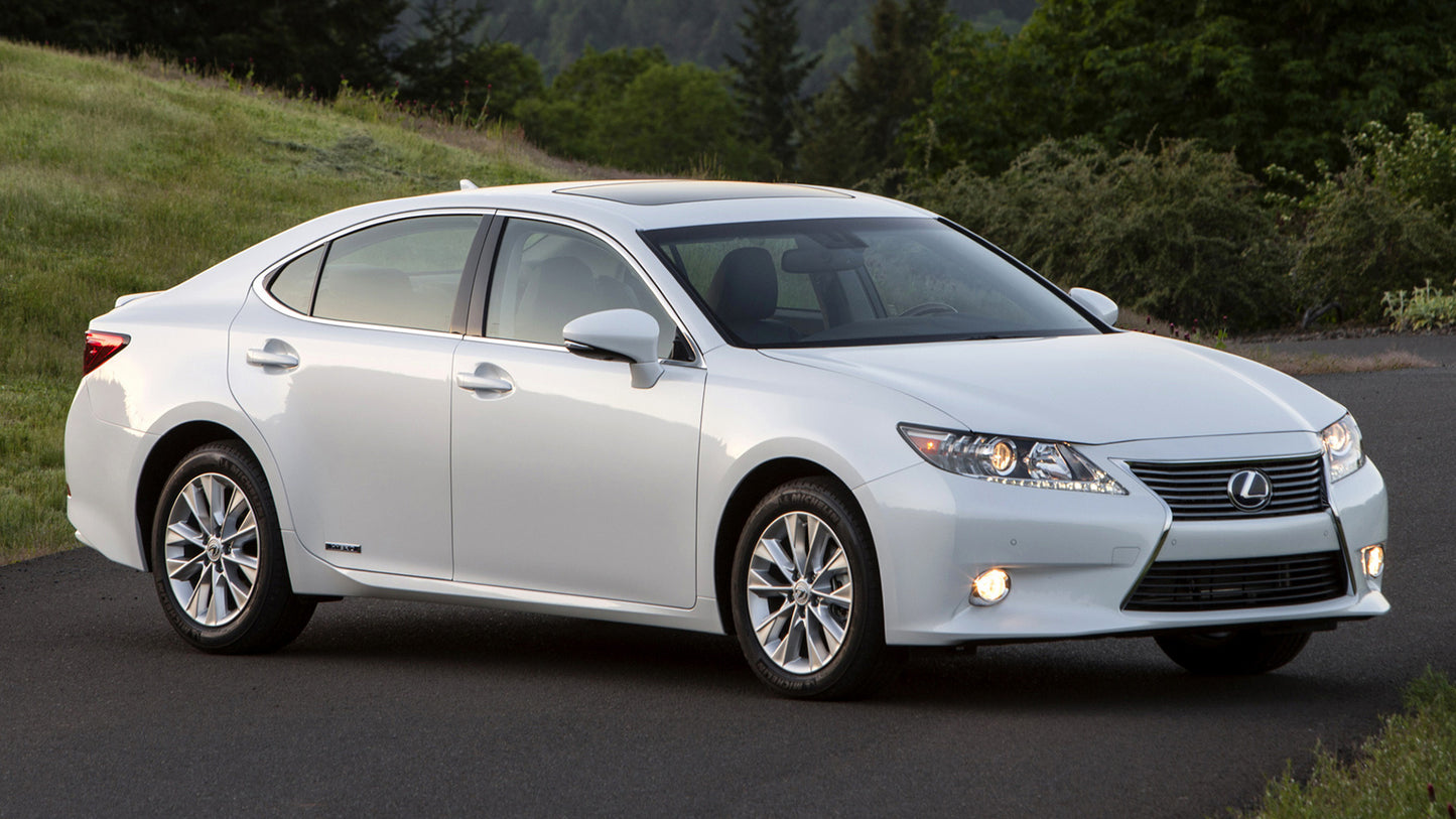 Lexus Es Hybrid Hd Art Print Poster