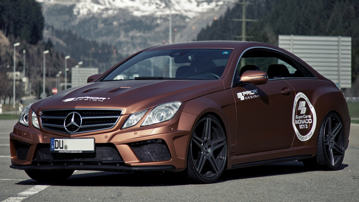 Mercedes Benz E Class Coupe Pd850 Widebody Black Edition Hd Art Keychain