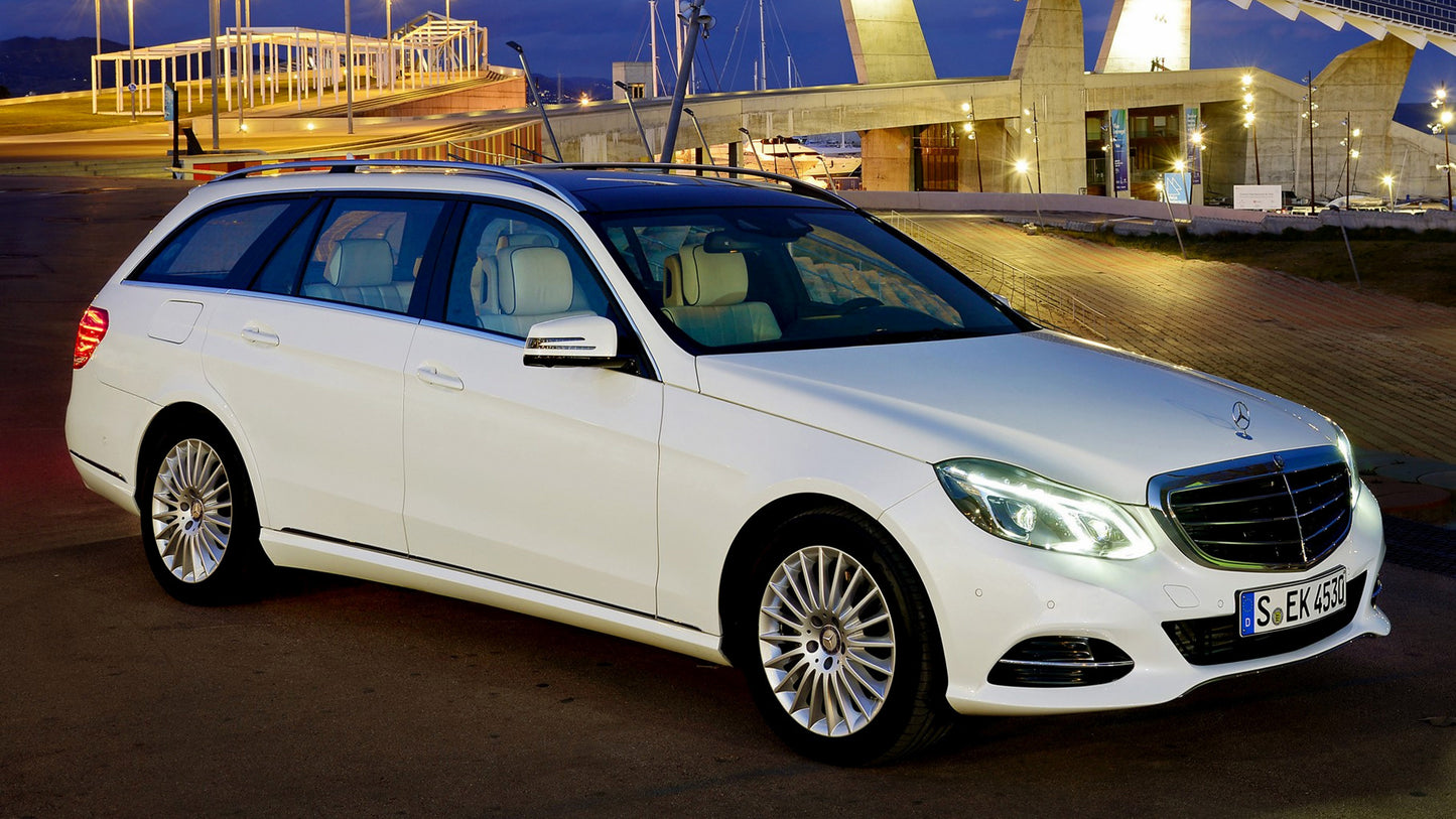 Mercedes Benz E Class Estate Hybrid Hd Art Print Poster