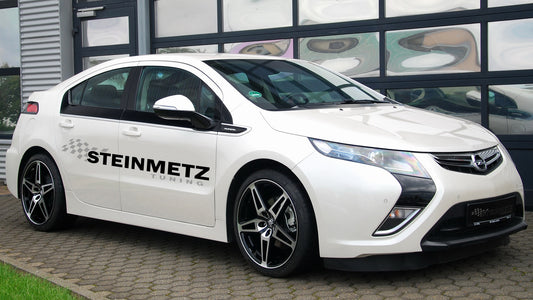 Opel Ampera By Steinmetz Hd Art Keychain