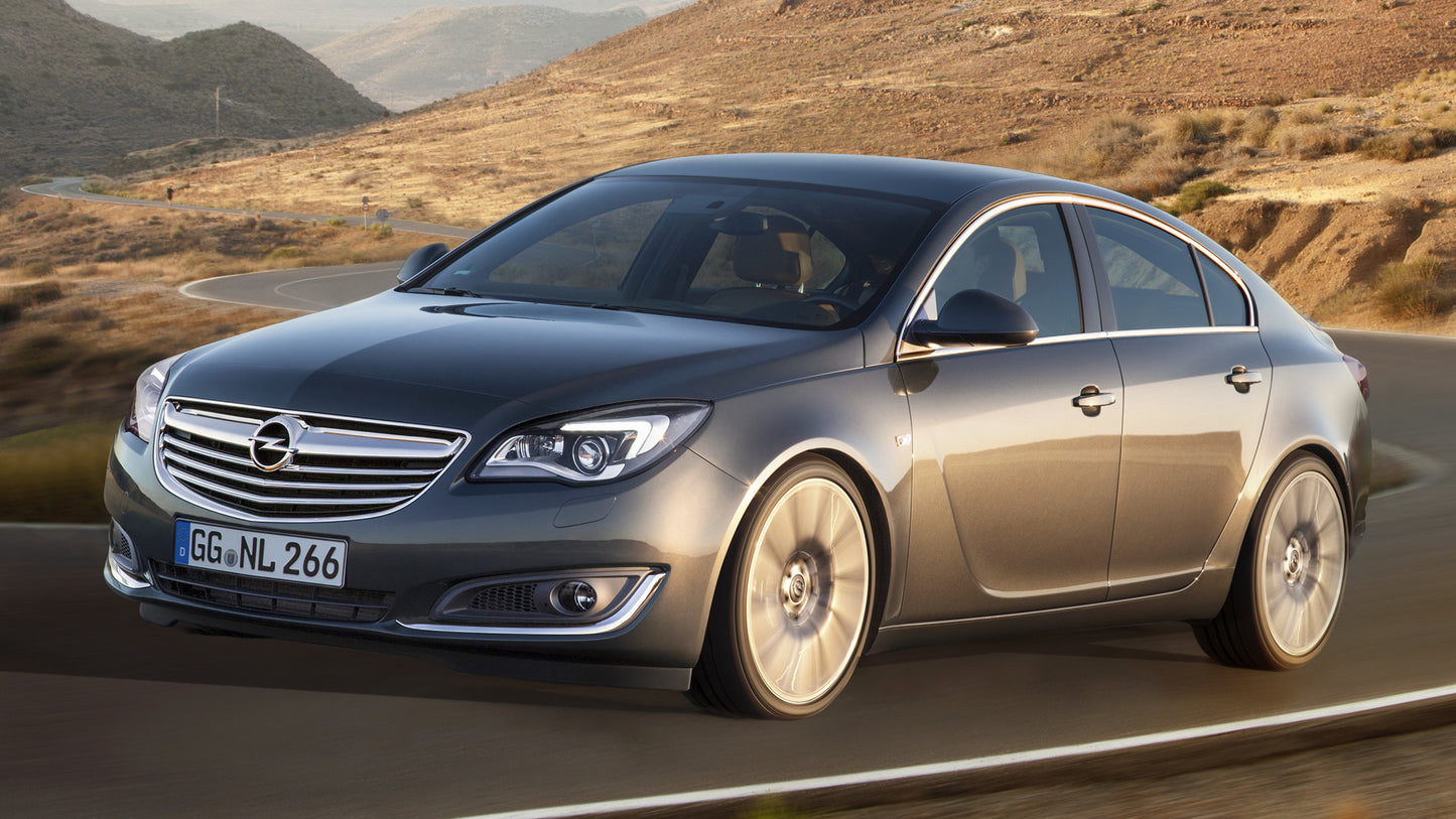 Opel Insignia Hatchback Hd Art Keychain