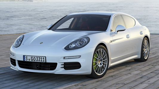 Porsche Panamera S E Hybrid Hd Art Keychain