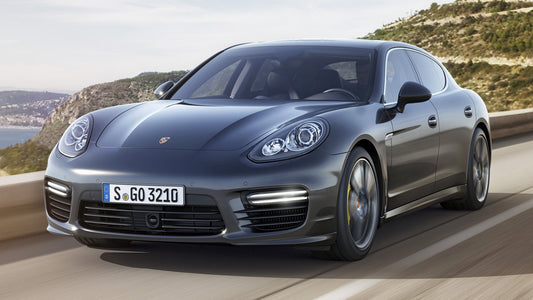 Porsche Panamera Turbo S Hd Art Keychain