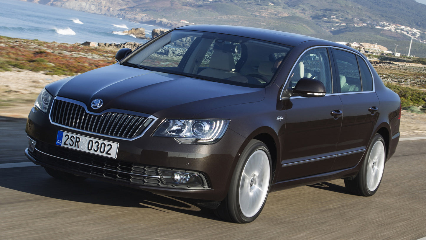 Skoda Superb Laurin And Klement Hd Art Keychain