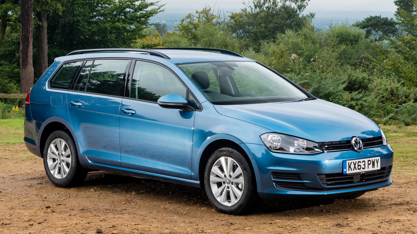 Volkswagen Golf Estate Uk Hd Art Keychain
