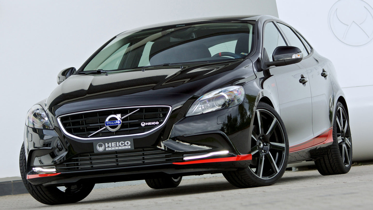 Volvo V40 Pirelli By Heico Sportiv Hd Art Keychain