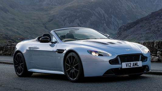 Aston Martin V12 Vantage S Roadster Uk Hd Art Keychain