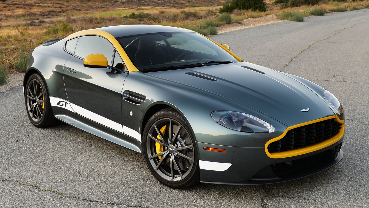 Aston Martin V8 Vantage Gt Us Hd Art Keychain