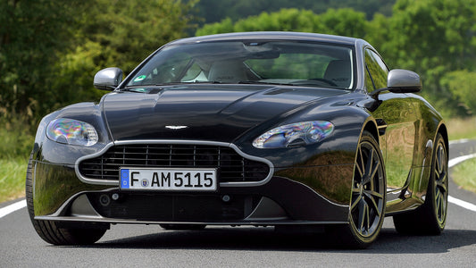 Aston Martin V8 Vantage N430 Hd Art Keychain