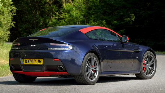 Aston Martin V8 Vantage N430 Uk Hd Art Keychain
