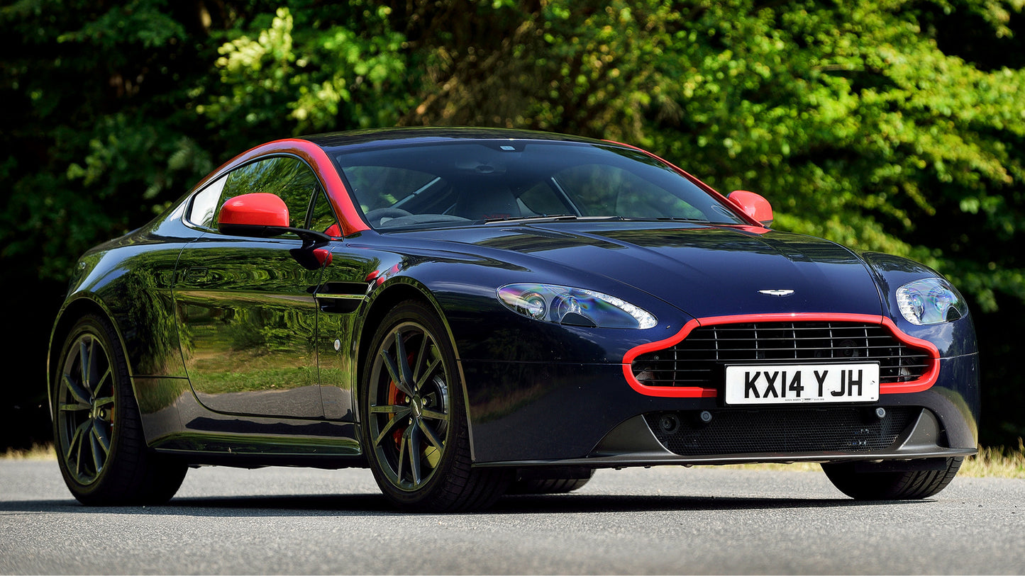 Aston Martin V8 Vantage N430 Uk Hd Art Keychain