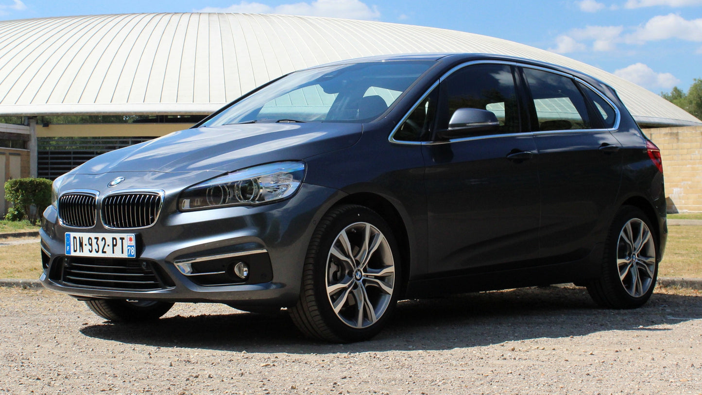 Bmw Series Active Tourer Hd Art Keychain