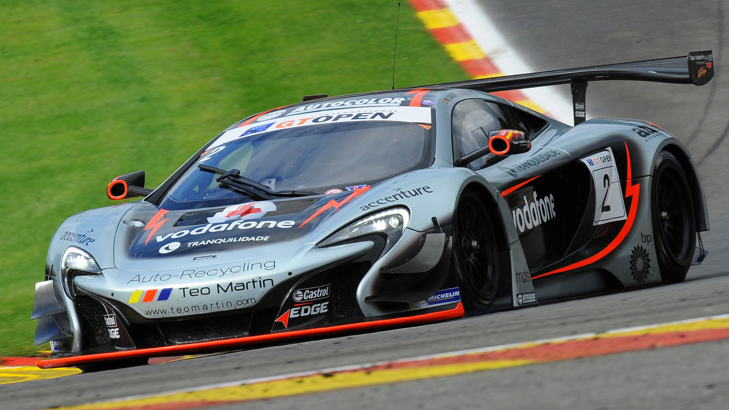 Mclaren 650S Gt3 Hd Art Jigsaw Puzzle