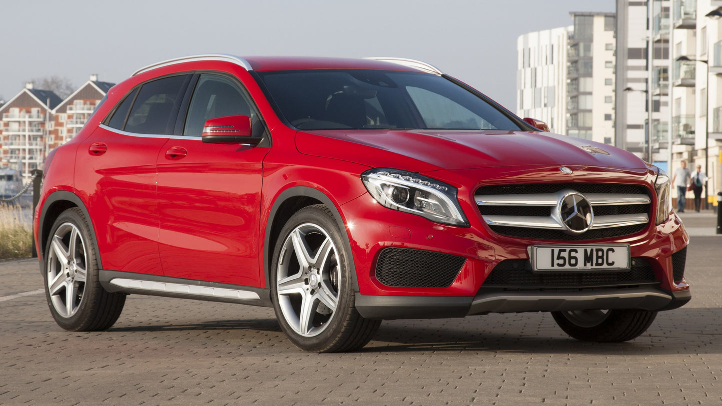 Mercedes Benz Gla Class Amg Line Uk Hd Art Keychain