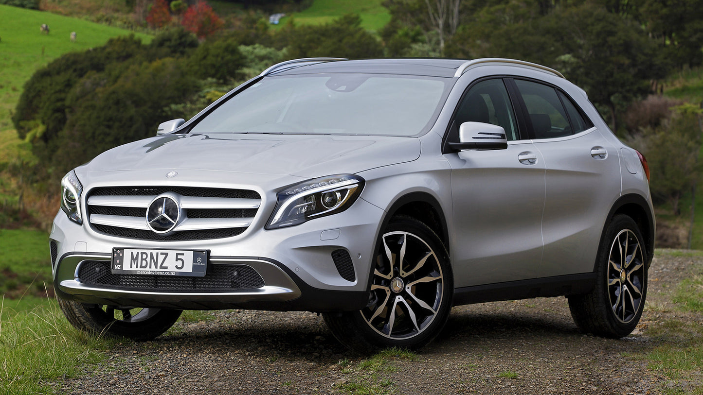 Mercedes Benz Gla Class Nz Hd Art Jigsaw Puzzle