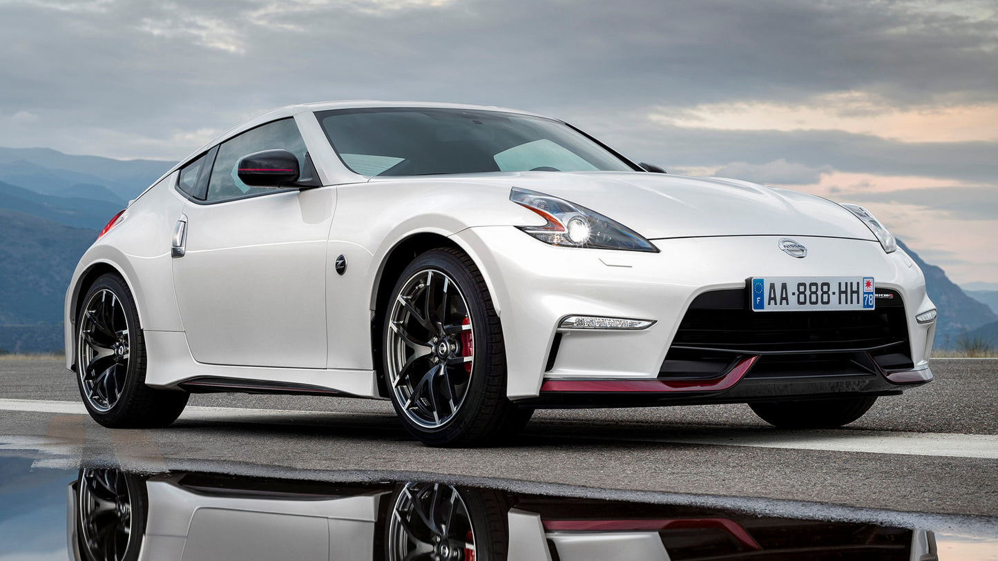 Nissan 370Z Nismo Hd Art Keychain