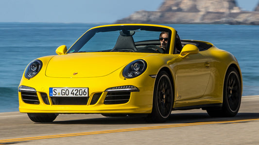 Porsche Carrera Gts Cabriolet Hd Art Keychain