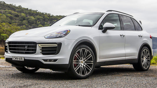 Porsche Cayenne Turbo Au Hd Art Keychain