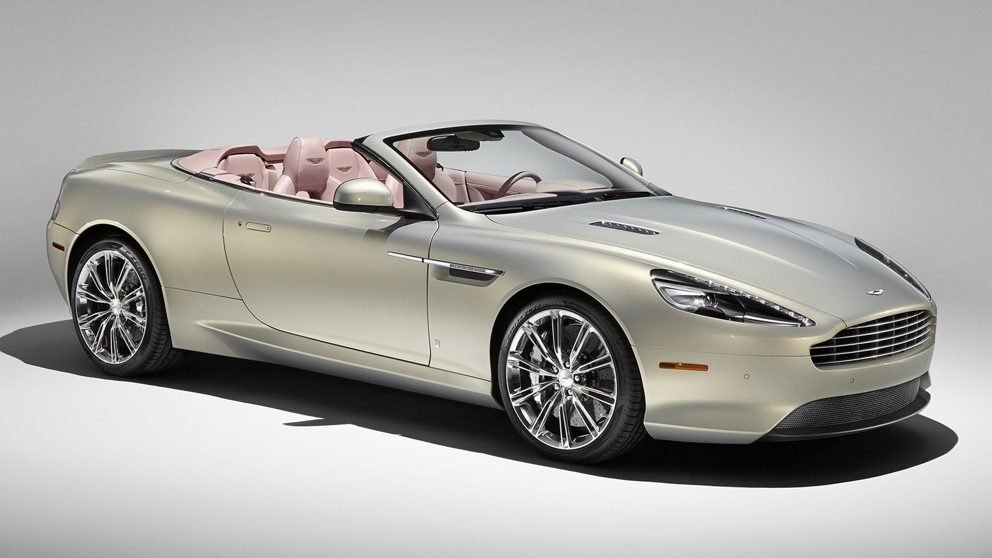 Q By Aston Martin Db9 Volante Us Hd Art Keychain