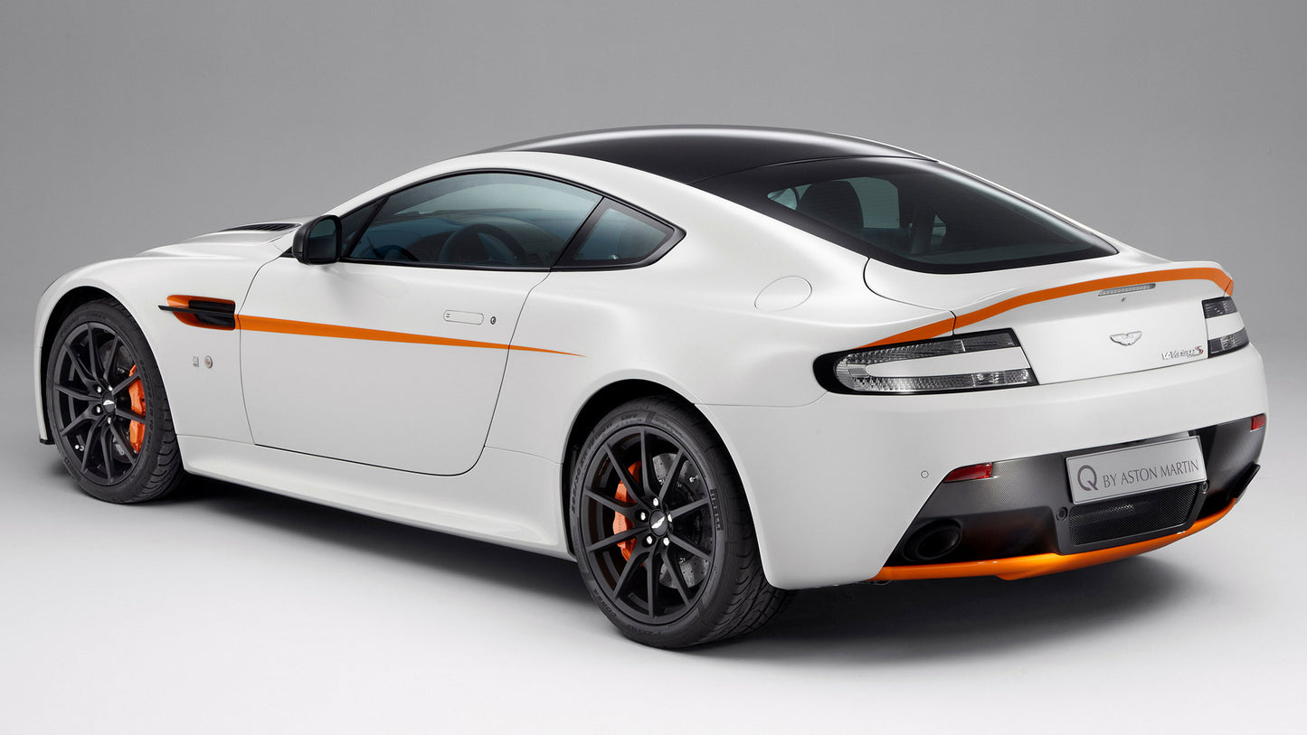 Q By Aston Martin V12 Vantage S Hd Art Keychain