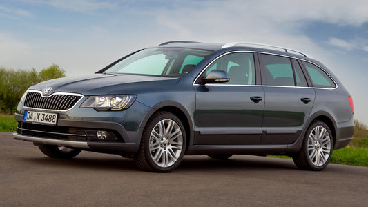 Skoda Superb Combi Outdoor Hd Art Keychain