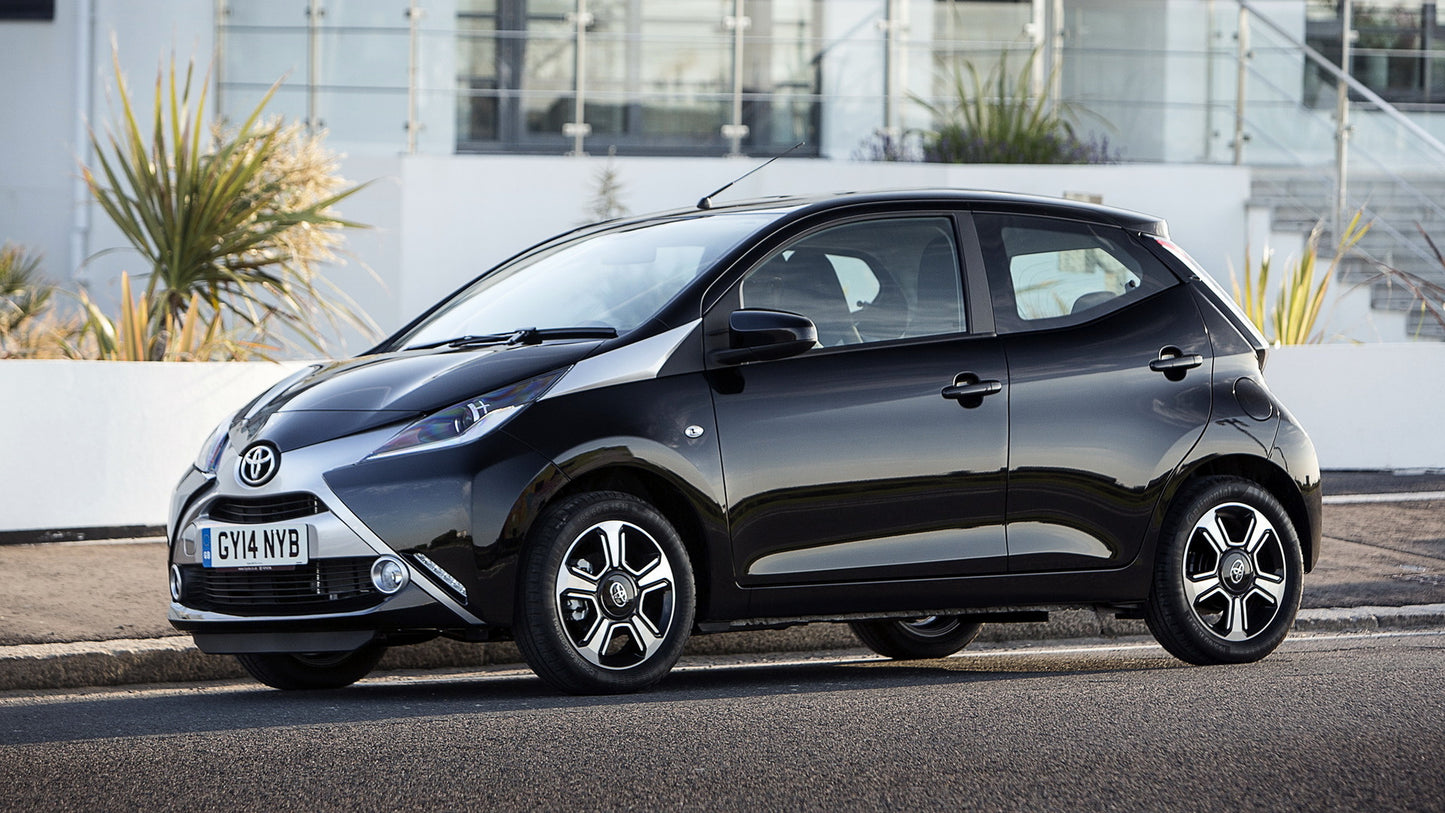 Toyota Aygo X Clusiv Door Uk Hd Art Keychain
