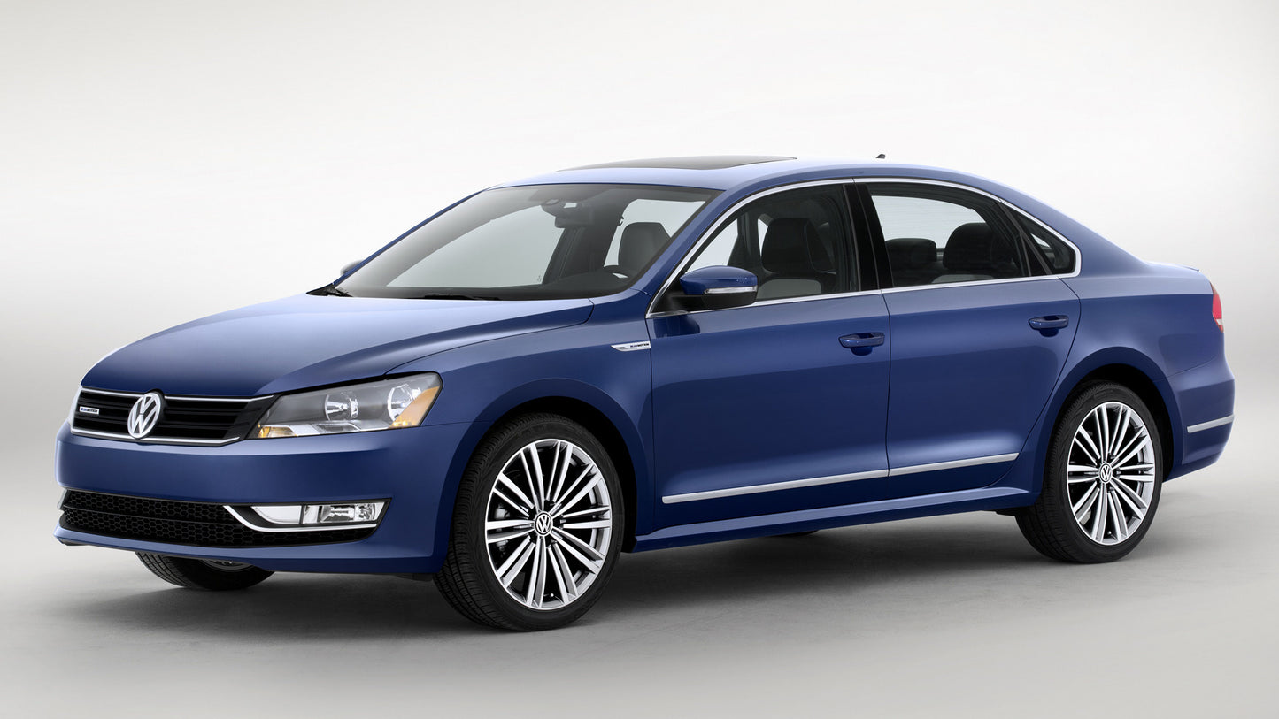 Volkswagen Passat Bluemotion Concept Hd Art Keychain