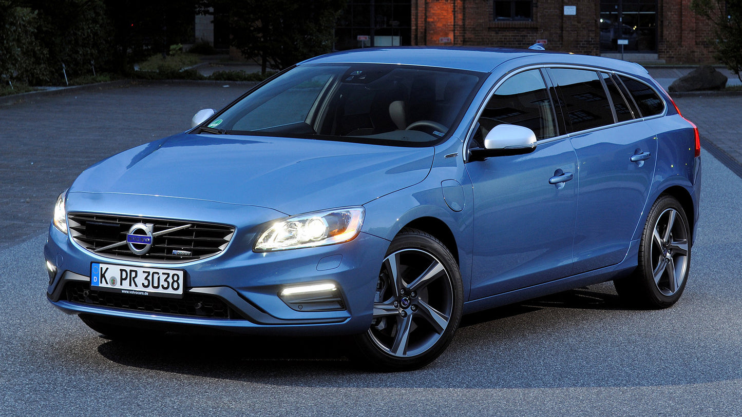 Volvo V60 Plug In Hybrid R Design Hd Art Keychain