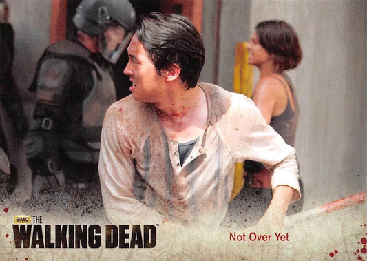 2014 Cryptozoic The Walking Dead Season 3 #16 Not Over Yet Glenn Amc