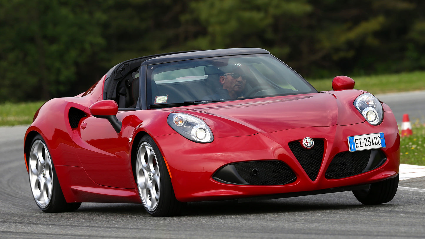 Alfa Romeo 4C Spider Hd Art Keychain