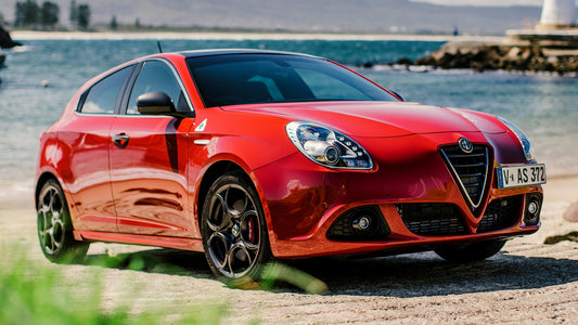 Alfa Romeo Giulietta Quadrifoglio Verde Au Hd Art Keychain