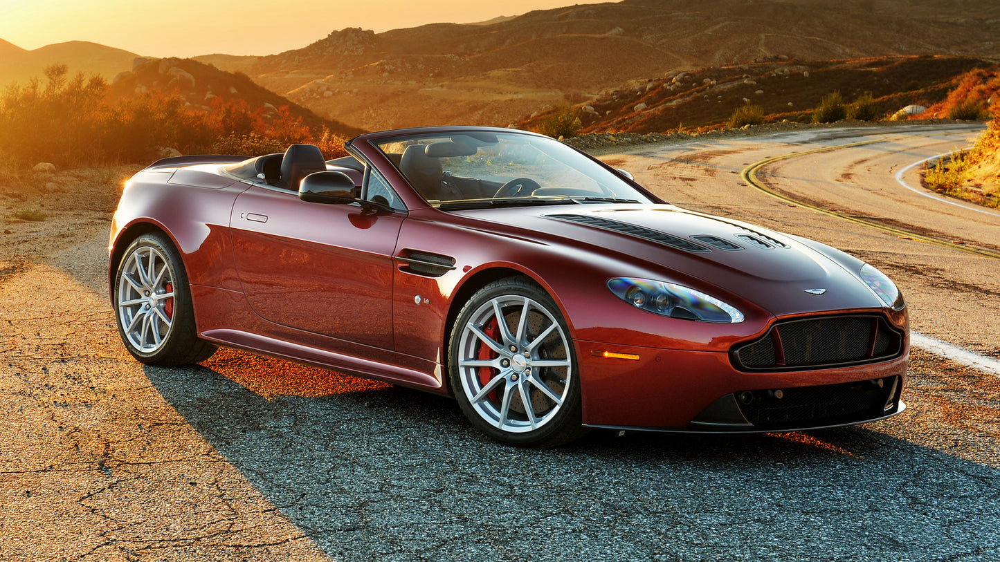 Aston Martin V12 Vantage S Roadster Us Hd Art Keychain