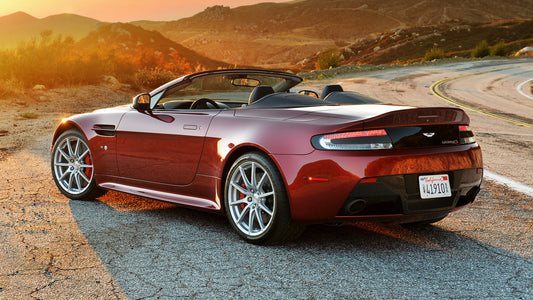 Aston Martin V12 Vantage S Roadster Us Hd Art Keychain