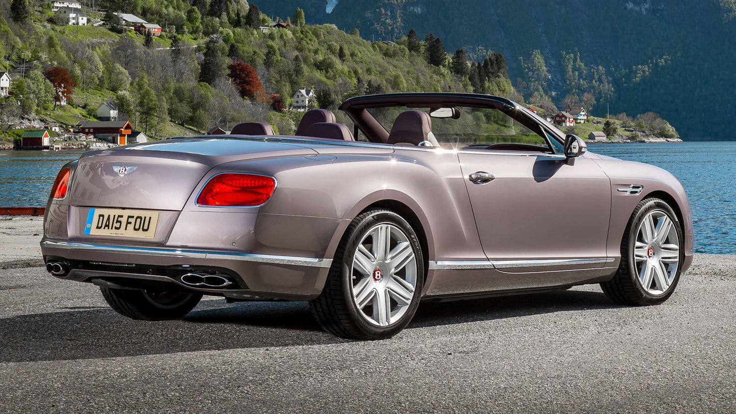 Bentley Continental Gt V8 Convertible Hd Art Keychain