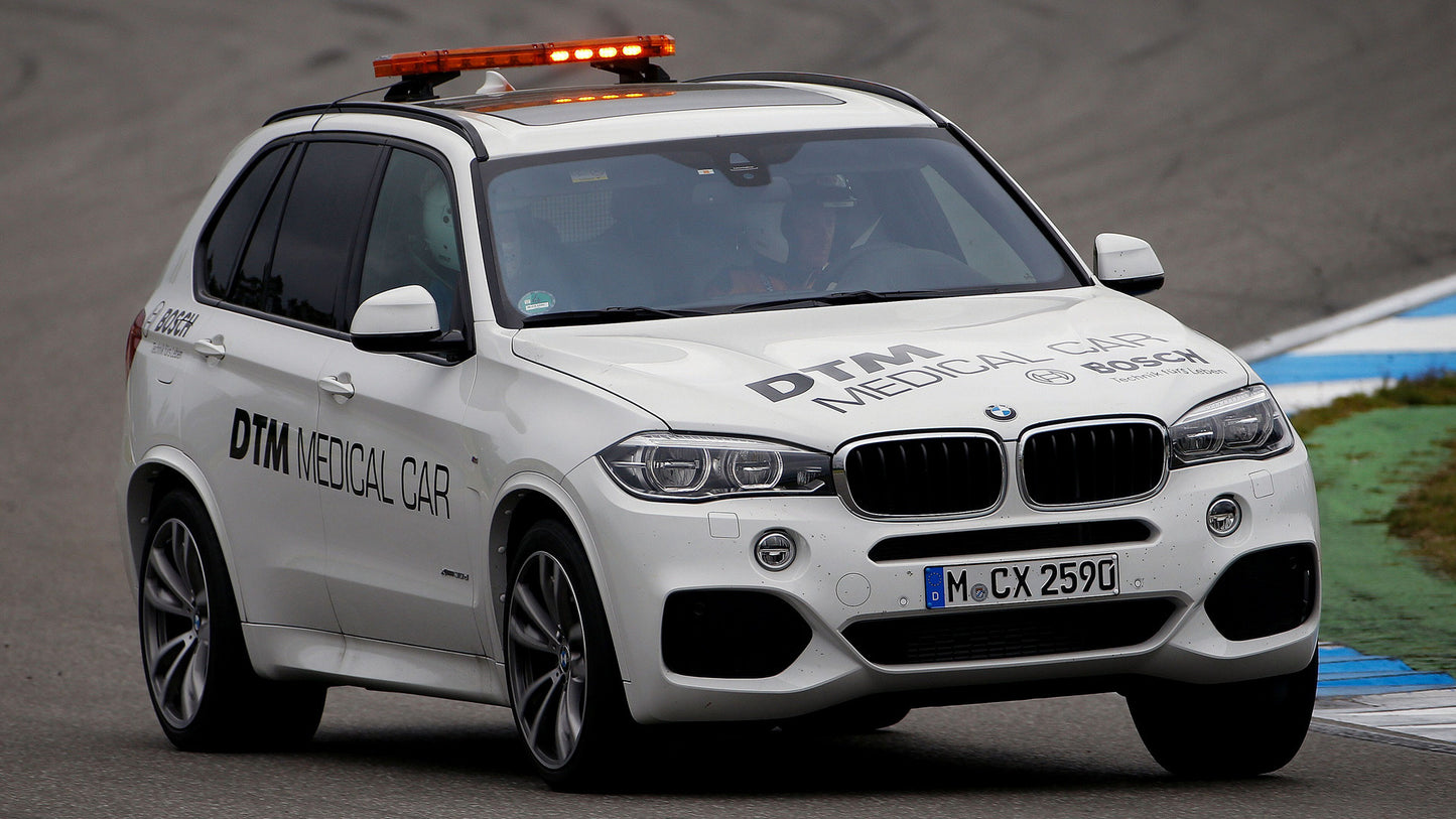 Bmw X5 Dtm Medical Car Hd Art Keychain