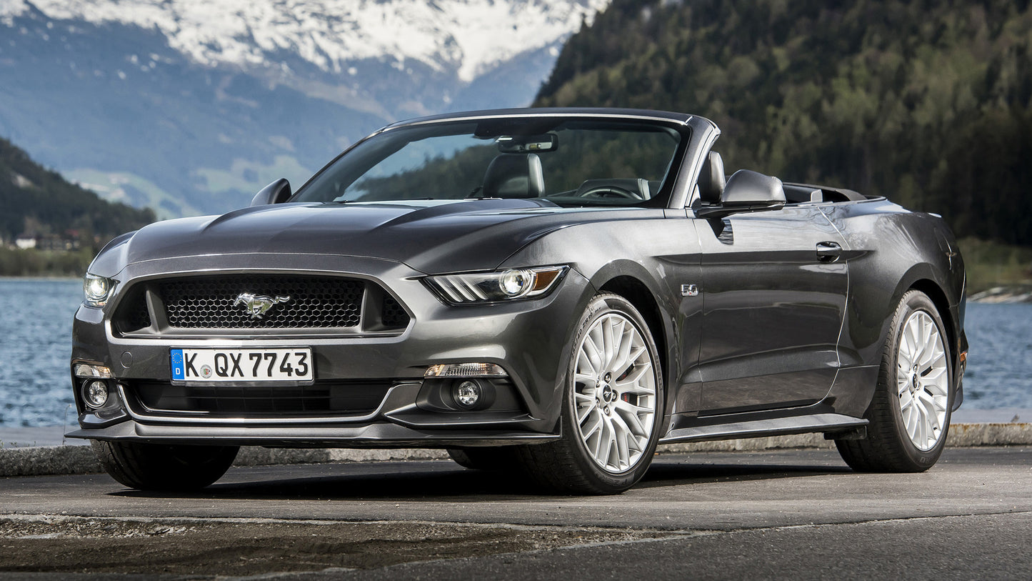 Ford Mustang Gt Convertible Eu Hd Art Keychain