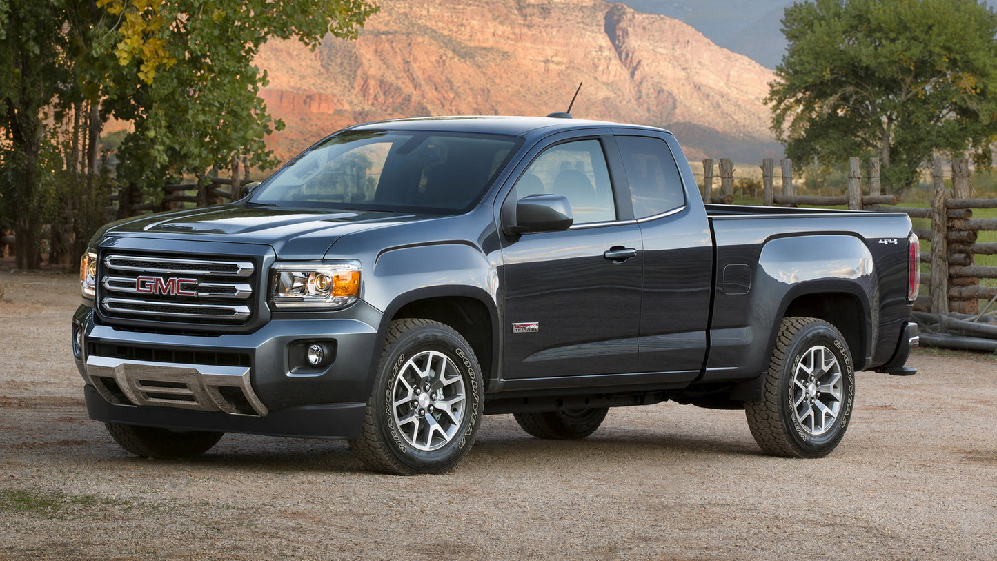 Gmc Canyon All Terrain Extended Cab Hd Art Keychain