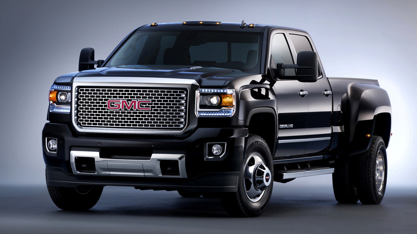 Gmc Sierra Denali Hd Crew Cab Hd Art Keychain