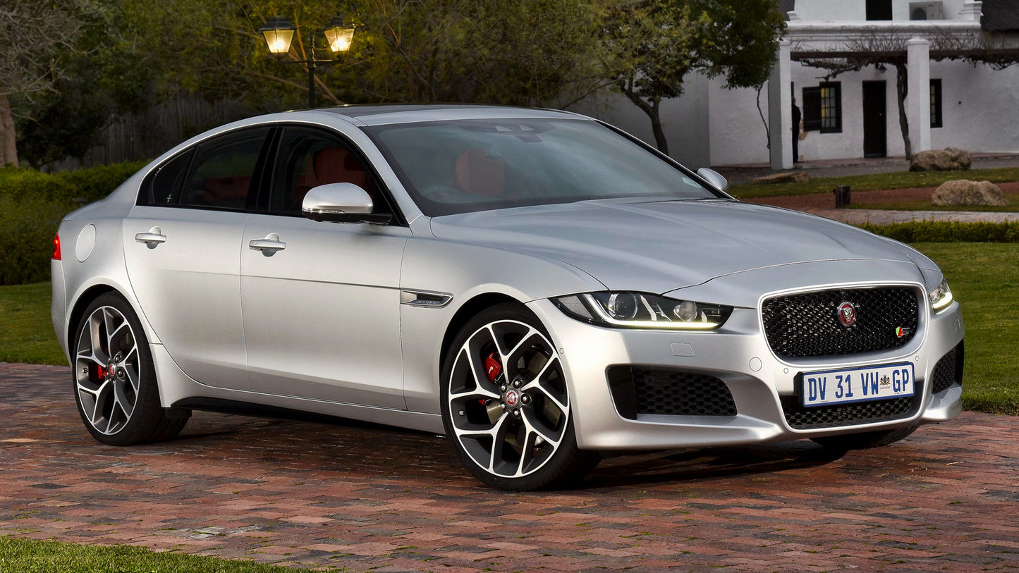 Jaguar Xe S Za Hd Art Jigsaw Puzzle