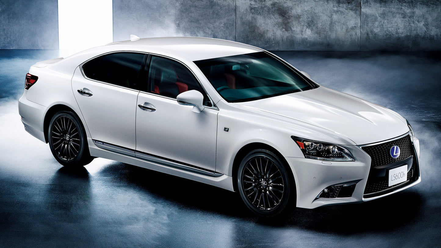 Lexus Ls Hybrid F Sport X Line Jp Hd Art Jigsaw Puzzle