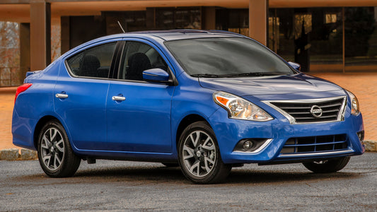Nissan Versa Sedan Hd Art Keychain