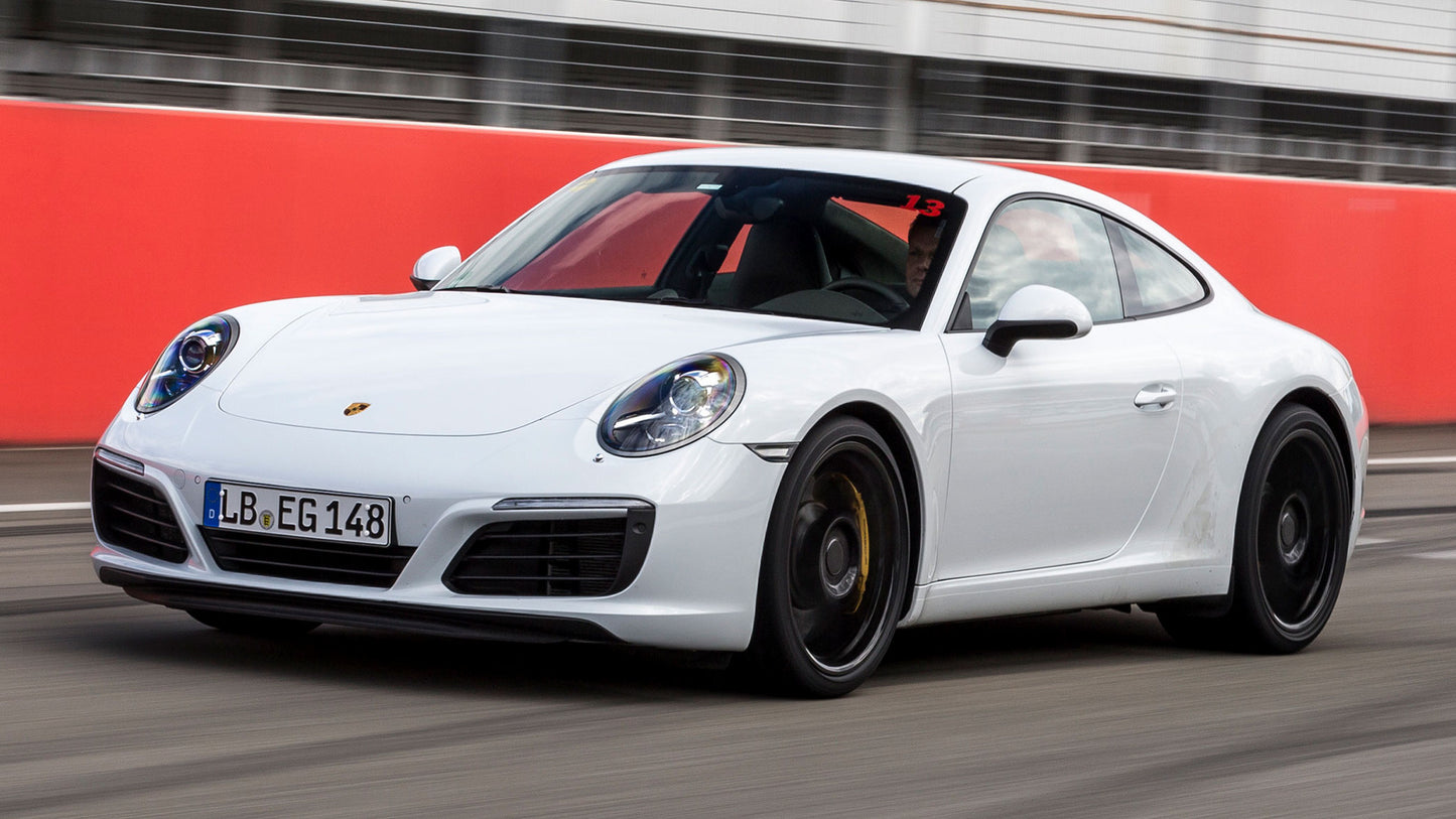 Porsche Carrera S Hd Art Keychain