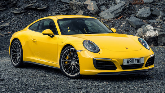 Porsche Carrera S Uk Hd Art Keychain