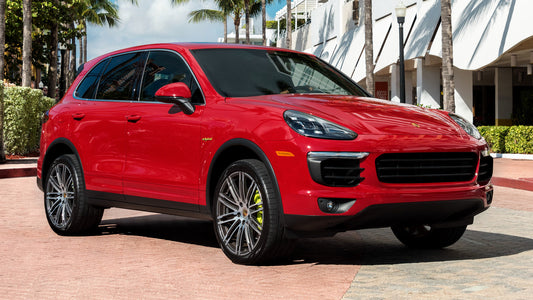 Porsche Cayenne S E Hybrid Us Hd Art Keychain