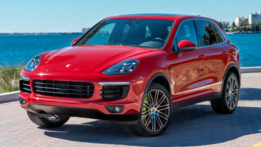 Porsche Cayenne S E Hybrid Us Hd Art Keychain