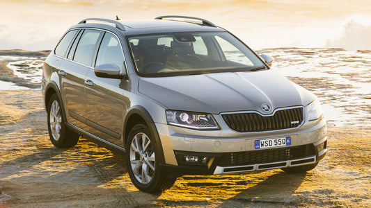 Skoda Octavia Scout Au Hd Art Keychain