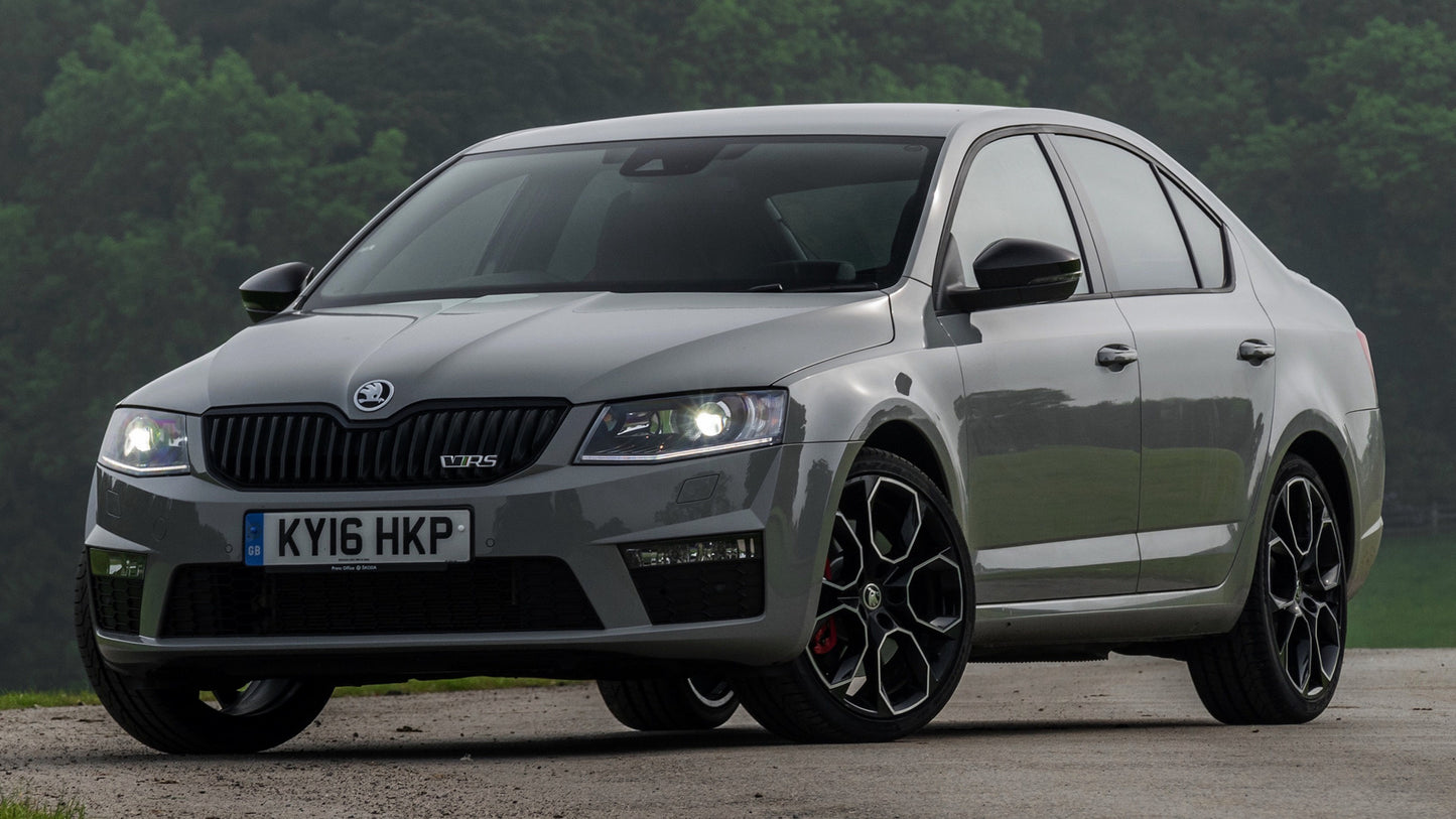 Skoda Octavia Vrs Uk Hd Art Keychain